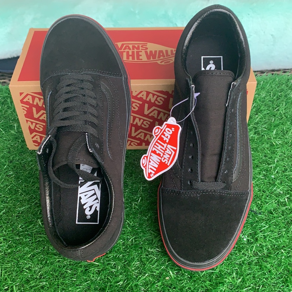 VANS MEN’S OLD SKOOL FLAME WALL Black/Black Old Skool
(Flame Wall) 
VN0A38G1Q8Q - Picture 7 of 16
